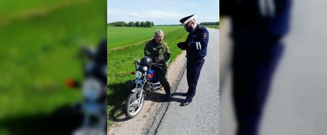 В Починковском районе полицейские проверили мотоциклистов
