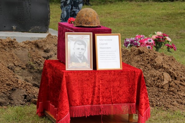 В Сафоновском районе перезахоронили останки погибшего партизана