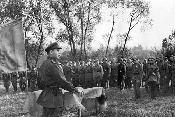 Соединениям и частям Красной Армии присвоены наименования «Смоленские» и «Рославльские»