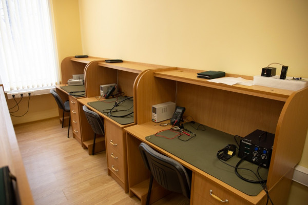 В Смоленском госуниверситете начали обучение специалистов по радиоэлектронным системам