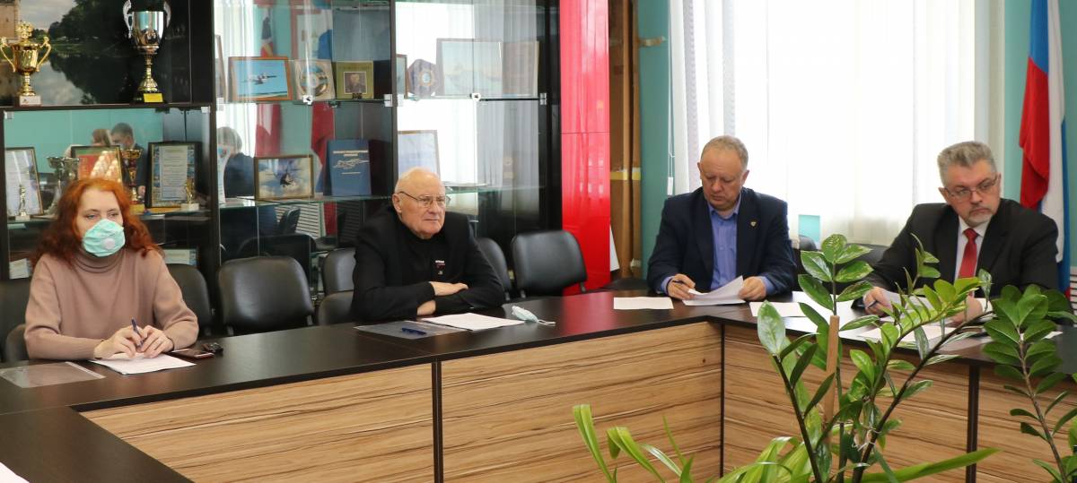 Смоленский оргкомитет зарегистрировал двух кандидатов предварительного голосования