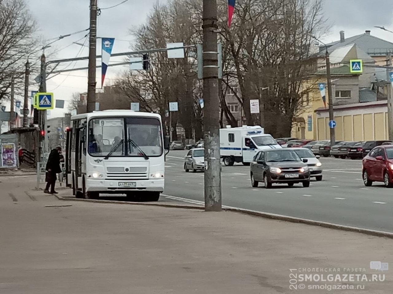 Жителей Смоленска предупредили о возможных сбоях в работе муниципальных автобусов