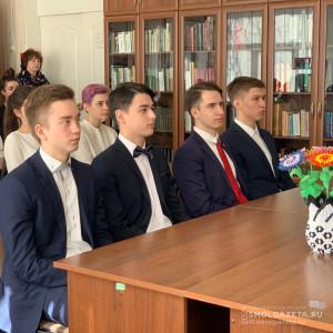 Смоленские школьники приняли участие во Всероссийском открытом уроке ко Дню космонавтики