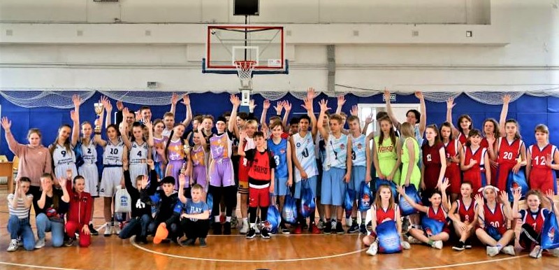 В Десногорске в честь 9 Мая организовали баскетбольный турнир