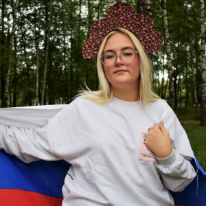 Волонтеры смоленского ресурсного центра добровольчества присоединились к празднованию Дня России