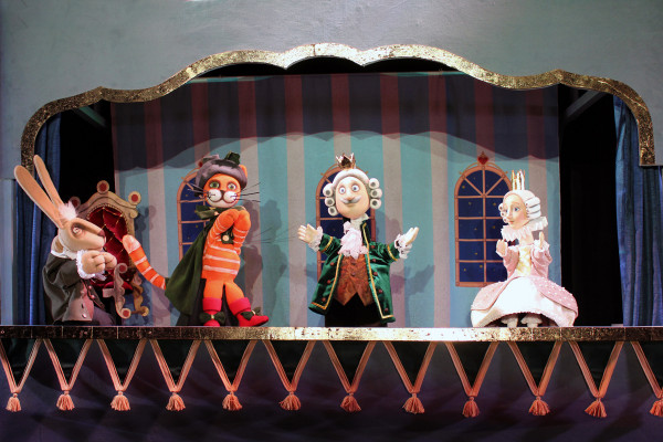 «Кот в сапогах» в Смоленском театре кукол