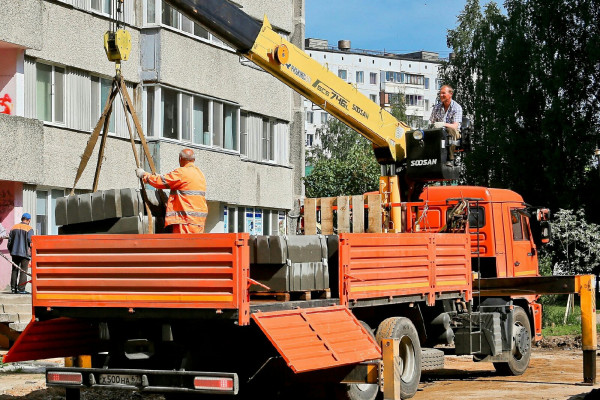 Алексей Островский рассказал о промежуточных итогах реализации регпроекта «Формирование комфортной городской среды»