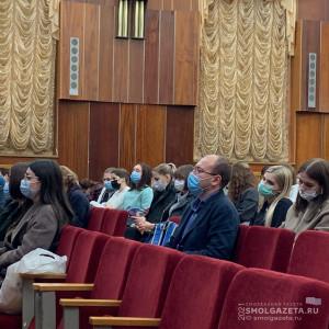 Студентам Смоленского медуниверситета рассказали о возможностях трудоустройства