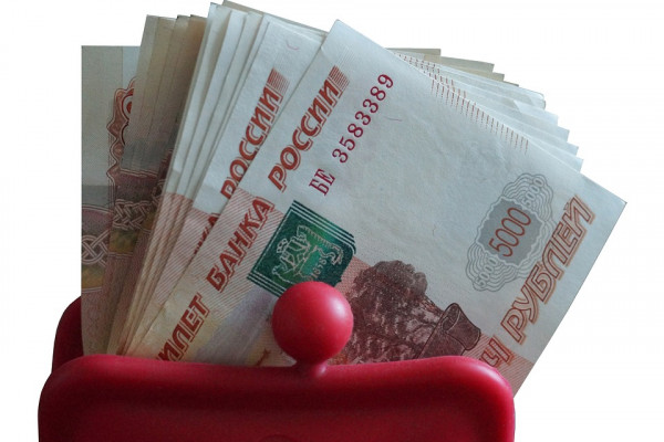 Жительница Смоленска перевела мошенникам около 4 млн рублей 