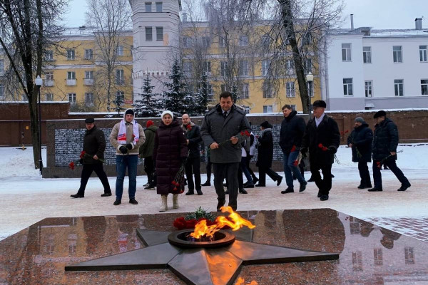 В Смоленске почтили память Героев Отечества