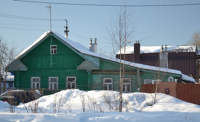 Прокуратура проводит проверку по ситуации с заметенными снегом дорогами в Кардымовском районе