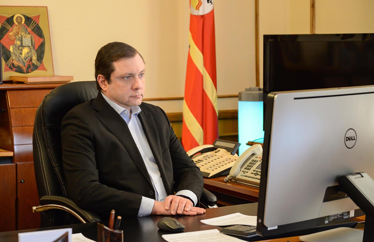 Алексей Островский подвел итоги работы муниципалитетов за прошедший год