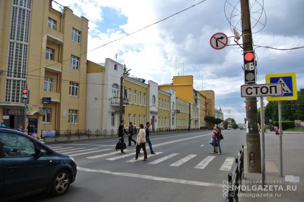 Движение транспорта по улице Дзержинского в Смоленске ограничат с 8 по 10 мая 
