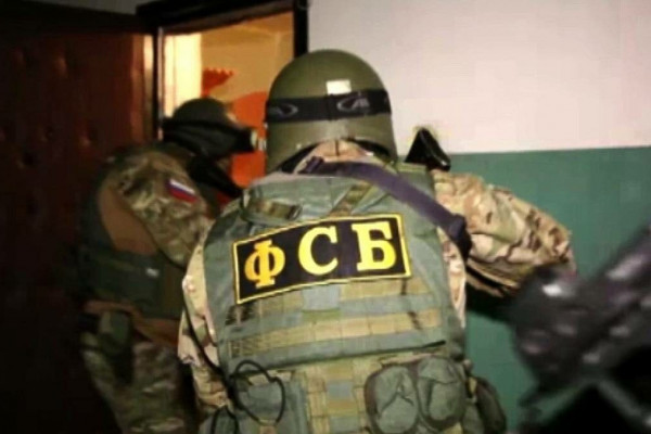 Смоленские силовики задержали мужчину за финансирование терроризма
