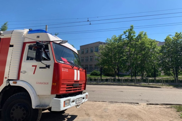 В смоленском магазине на проспекте Гагарина произошло возгорание