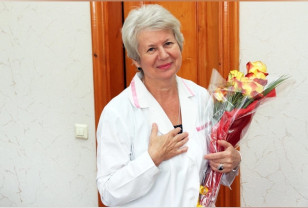 Врача-педиатра наградят почётным знаком «За заслуги перед городом Смоленском» II степени