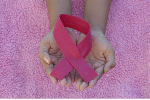 15 октября – Всемирный день борьбы с раком груди