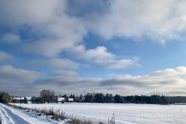 В пятницу жителей Смоленской области ждет снежная погода