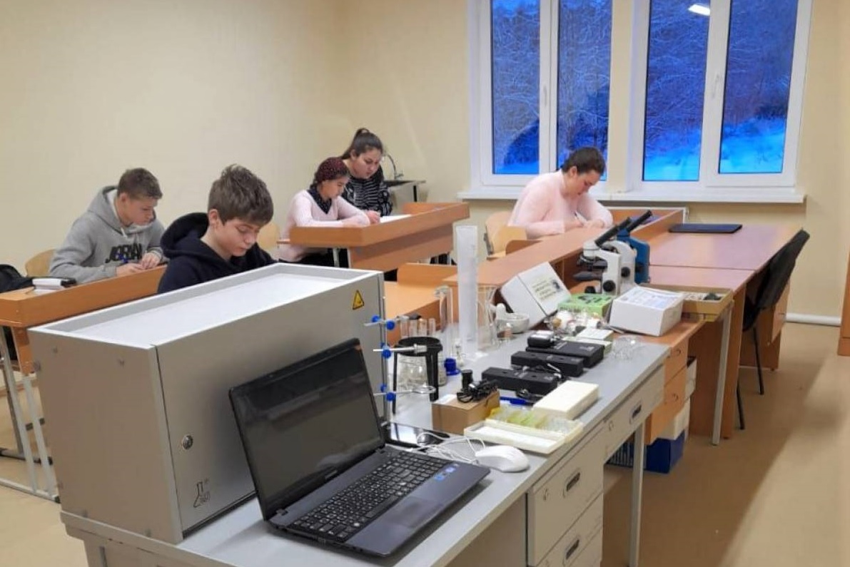 10 школ Смоленской области будет отремонтировано по инициативе «Единой России» до конца 2023 года