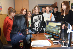 Студенты Смоленска посетили экспертно-криминалистический центр УМВД