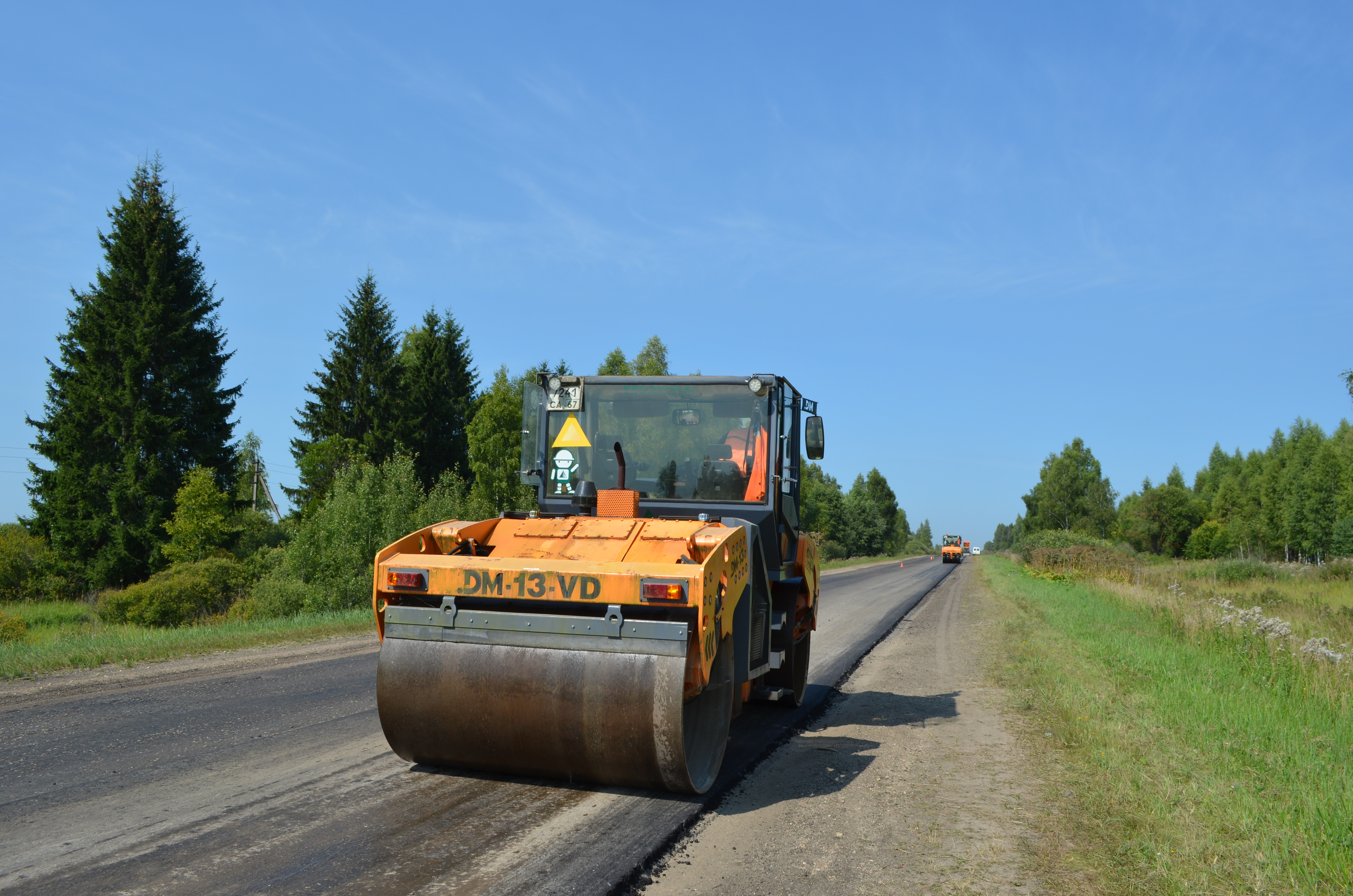 В Смоленской области продолжится ремонт автодороги «Ольша-Велиж-Усвяты-Невель»