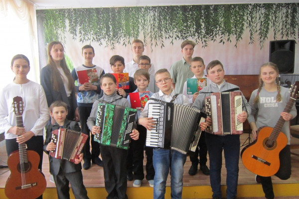 7,5 млн рублей получат на новое оборудование детские школы искусств Смоленска  