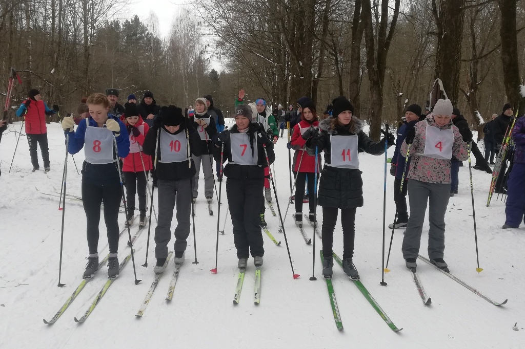 Сотрудники УФСИН России по Смоленской области соревновались в лыжных гонках