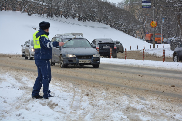 17 марта в Ленинском районе Смоленска пройдут «сплошные проверки» водителей