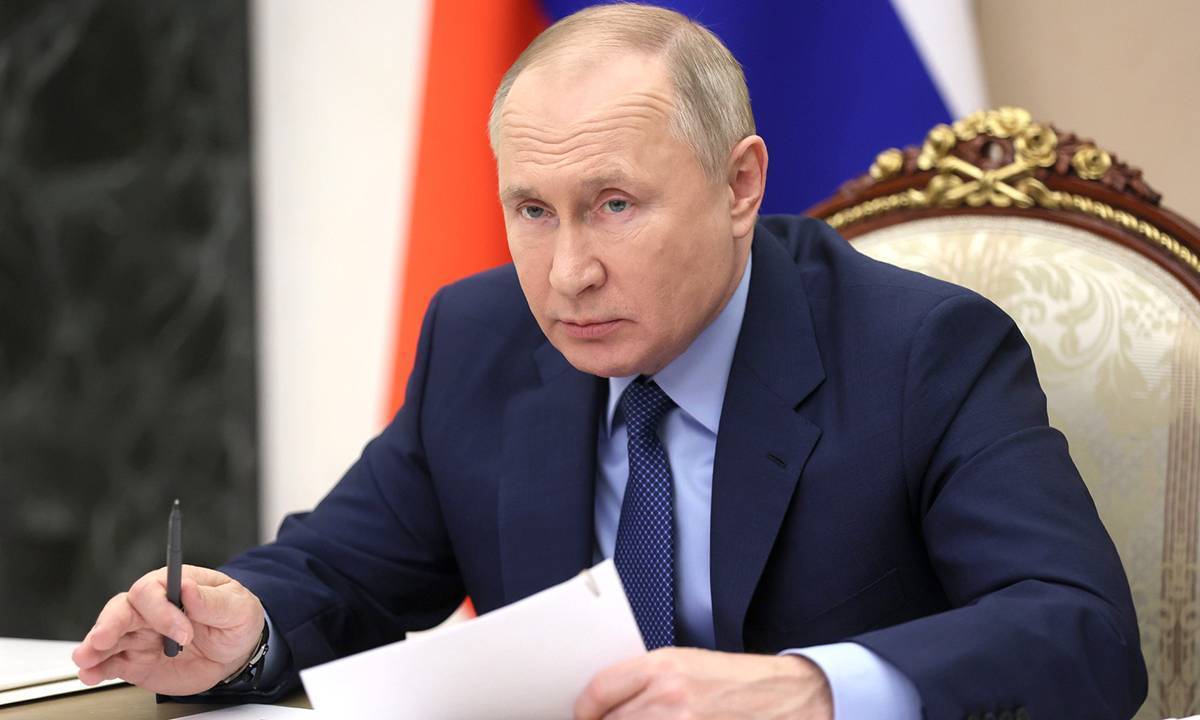 Президент России Владимир Путин отметил действия бойцов Росгвардии в ходе СВО