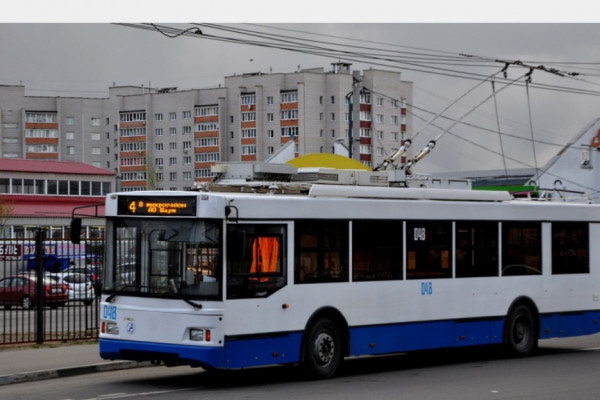 Ограничение движения троллейбусов в Смоленске продлится до 30 августа