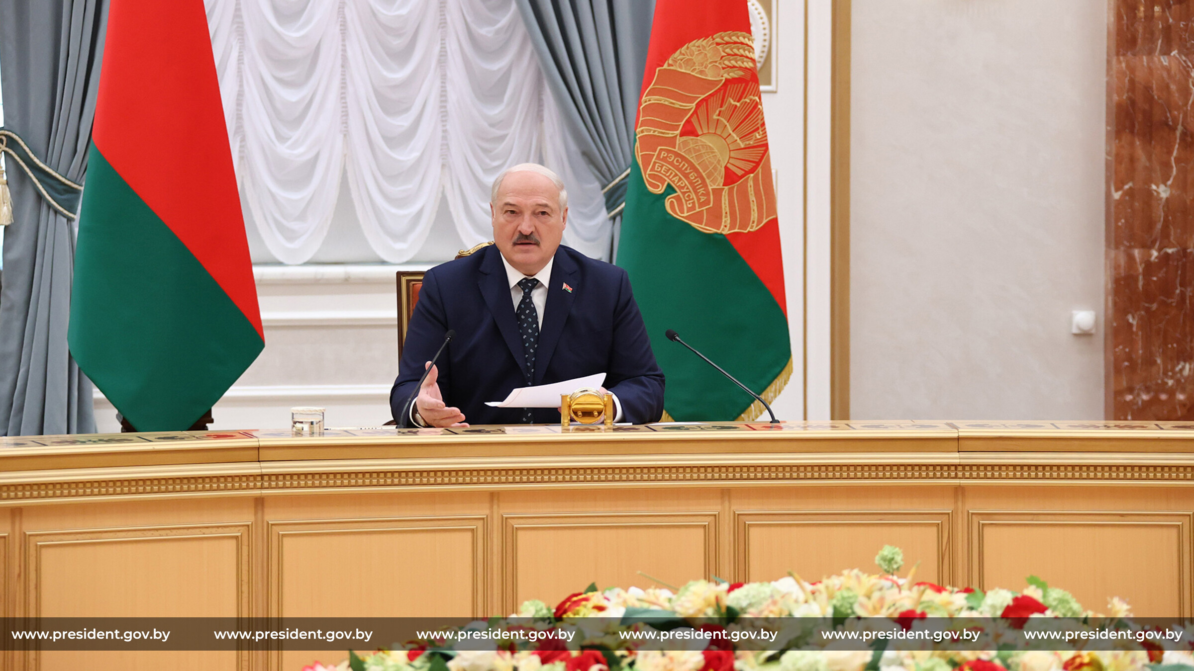 Александр Лукашенко заявил, что страны ОДКБ находятся под прицелом информационного оружия