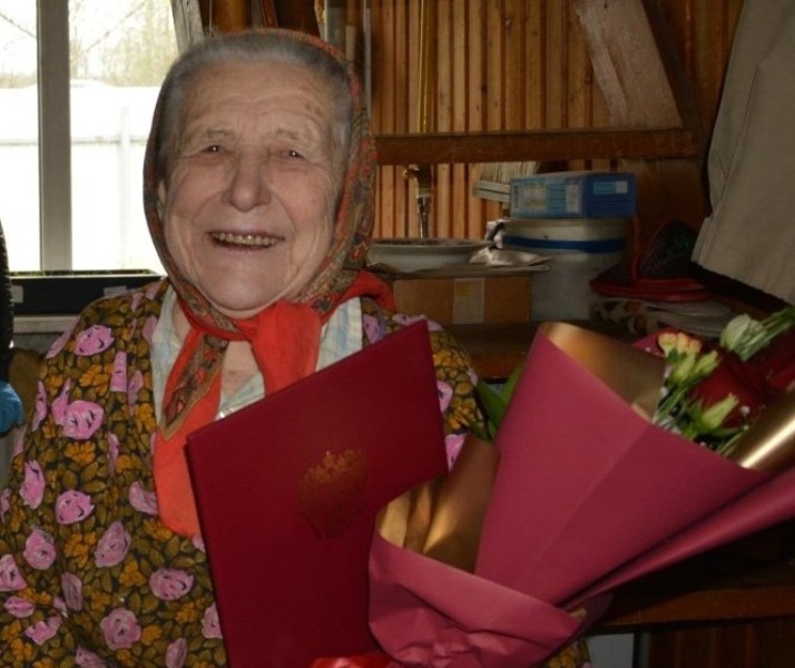 Ветеран войны из Смоленского района Анна Самуйловна Юрьева отметила 100-летний юбилей