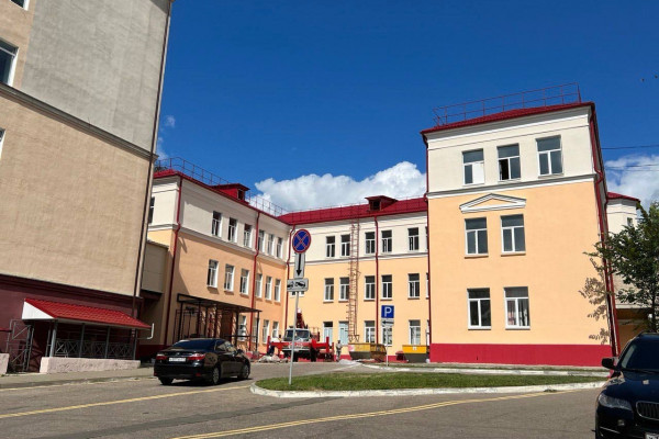 245 млн рублей направили на обновление больницы «Красный крест» в Смоленске