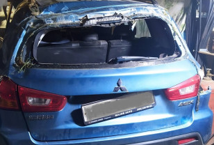 В Сафоновском районе опрокинулся автомобиль Mitsubishi ASX
