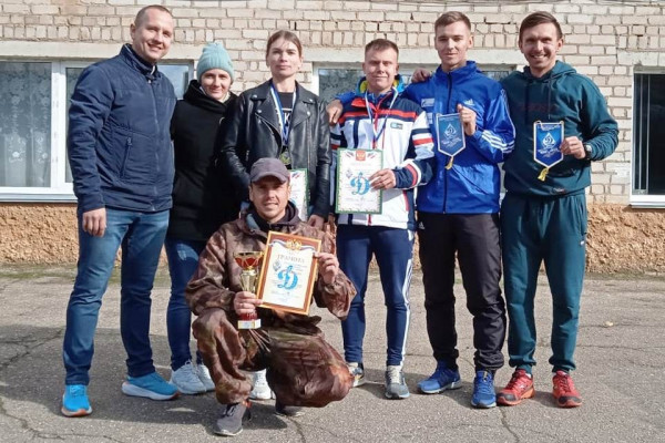 Сотрудники смоленского УФСИН победили в соревнования по служебному двоеборью среди силовых структур