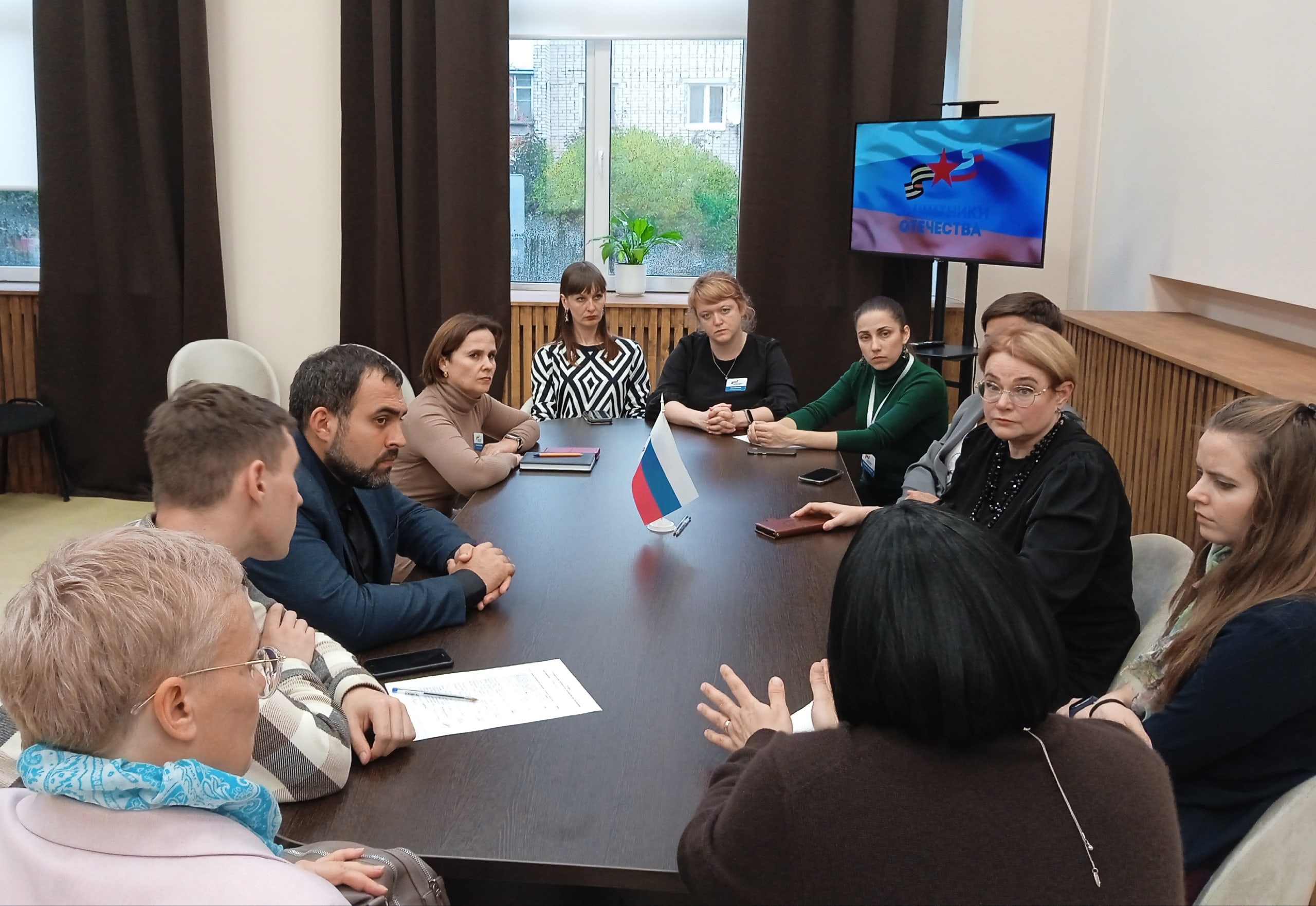 Фонд «Защитники отечества» и НКО Смоленской области совместно решают важные задачи