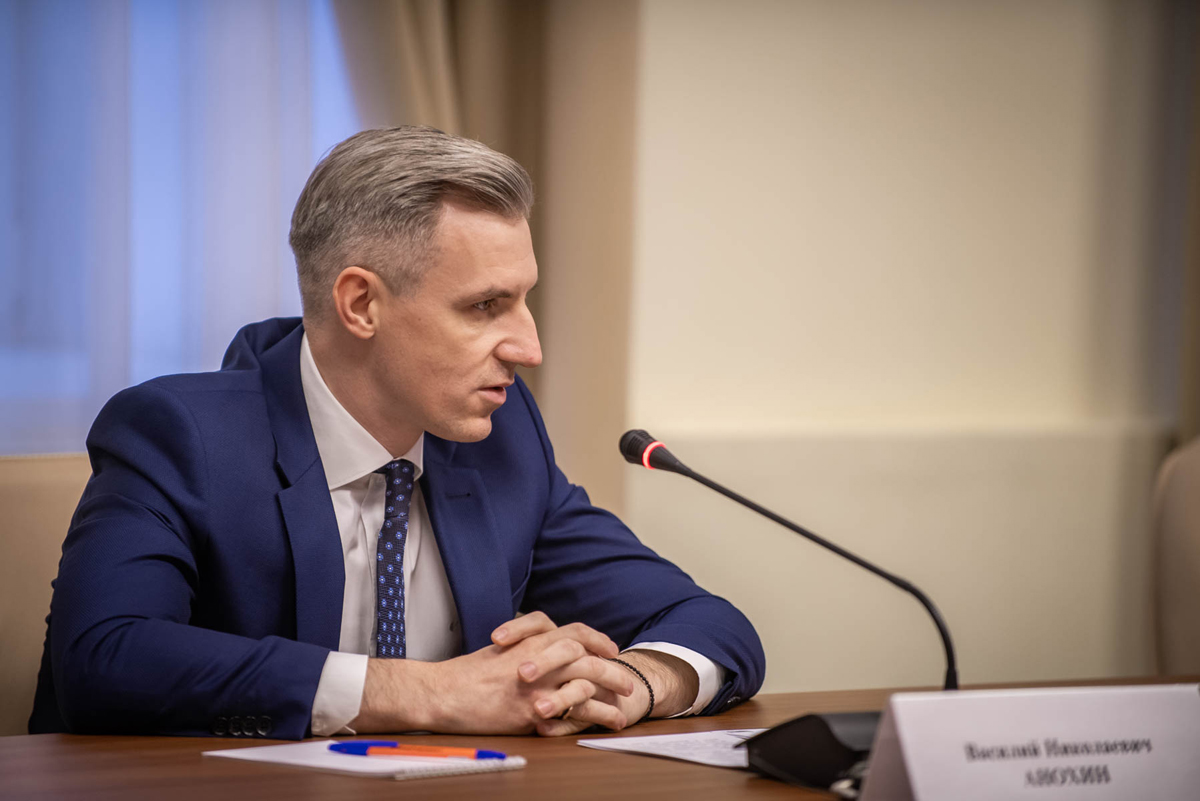 Василий Анохин рассказал о работе над экономическим блоком поручений Президента 