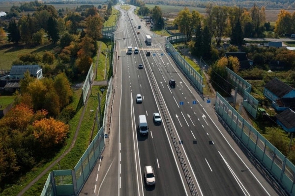 Мэр Смоленска поздравил водителей и работников сферы муниципальных пассажирских перевозок