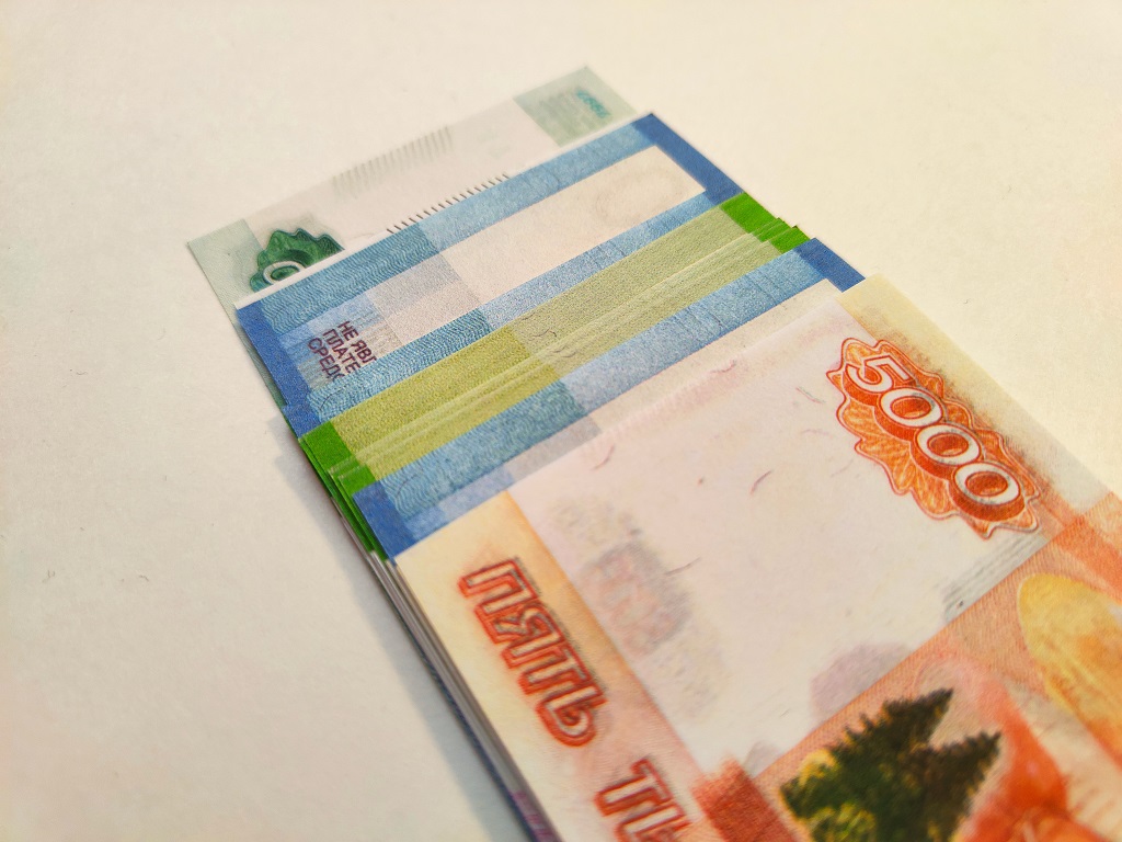 В Смоленске выявлена поддельная денежная купюра номиналом 1 000 рублей