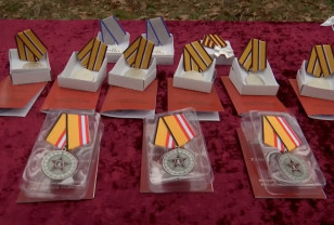 Артиллеристам вручили боевые награды за выполнение задач в зоне СВО