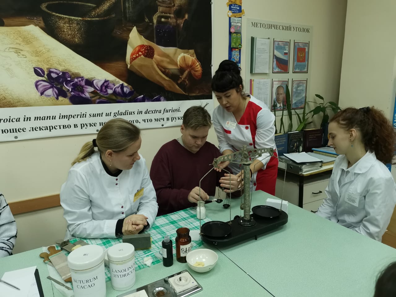 Школьники Смоленской области приступили к прохождению профессиональных проб