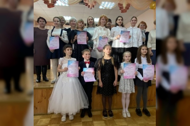 В Смоленске состоялся городской конкурс юных пианистов «Дебют»