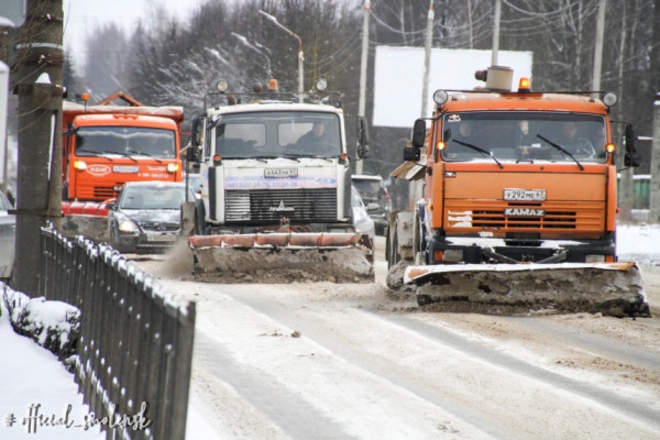 61,5 тысячи тонн снега вывезли с городских территорий Смоленской области в 2023 году
