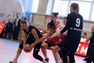 Спортсменки из Смоленска выиграли на чемпионате ЦФО по баскетболу среди девушек