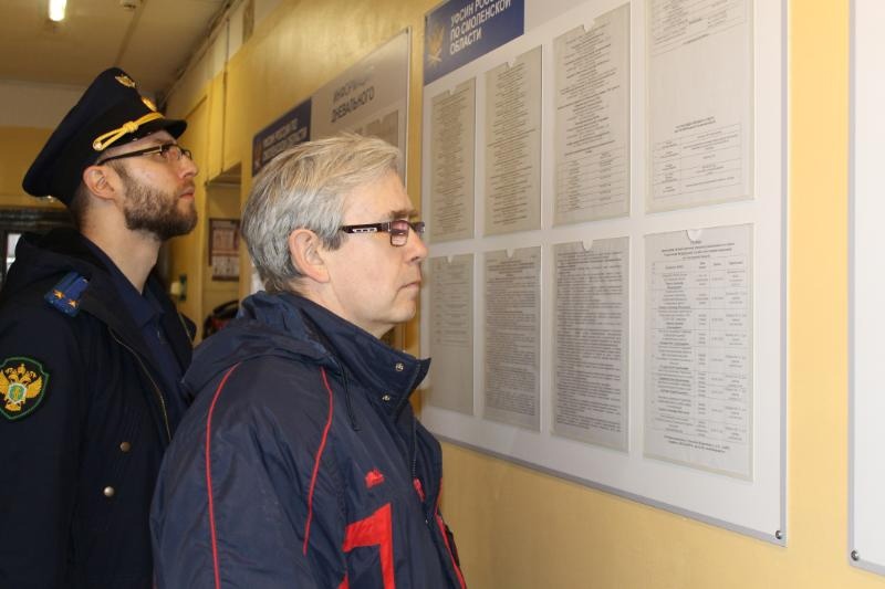 В Смоленской области прокурор и правозащитники посетили исправительную колонию № 6