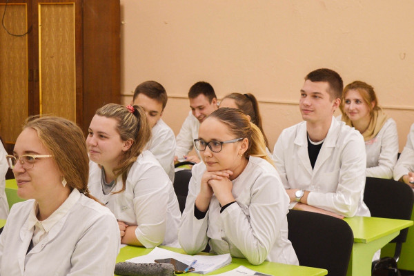 Василий Анохин — о создании в Смоленской области образовательного кластера в сфере медицины