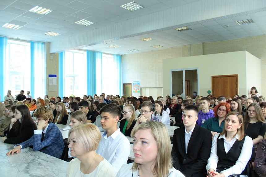 В Смоленске проходит Неделя школьной науки 