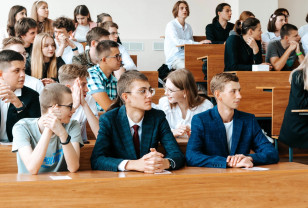 Василий Анохин: 90 смоленских ребят смогут стать студентами сетевых образовательных программ
